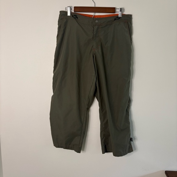 Prana Women's Olive Capris Medium Nylon Pants - Picture 1 of 9